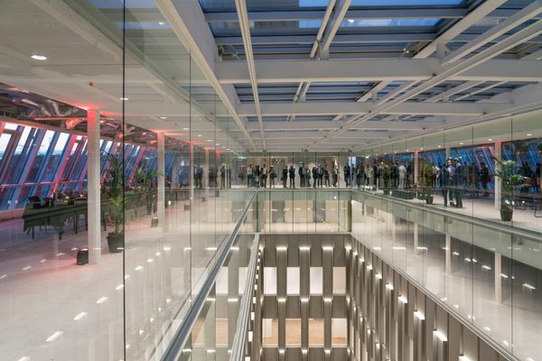 Binnenzijde van het kantoor van HDI Global in Rotterdam