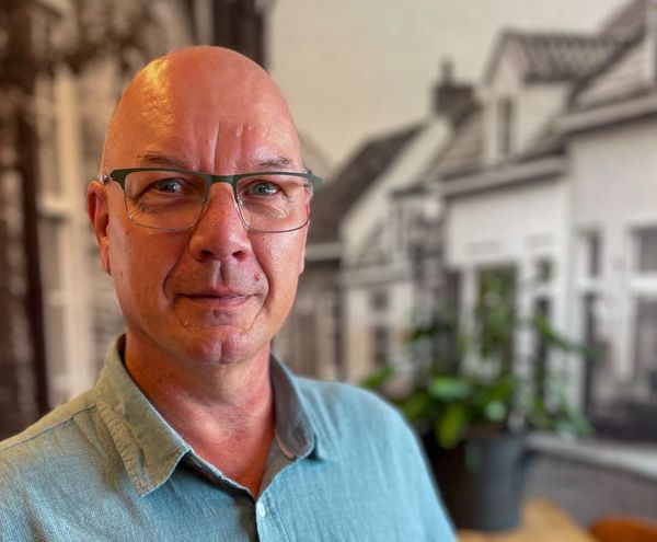 Paul Berer tijdens het interview over zijn werk bij Rochewood